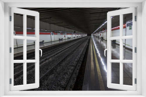 Fototapeta Naklejka Na Ścianę Okno 3D - Estacion de tren