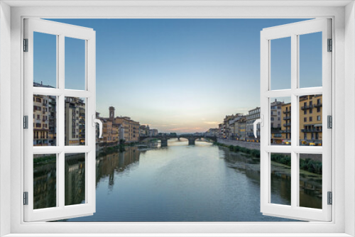 Fototapeta Naklejka Na Ścianę Okno 3D - Ponte Santa Trinita Holy Trinity Bridge day to night timelapse over River Arno in Florence