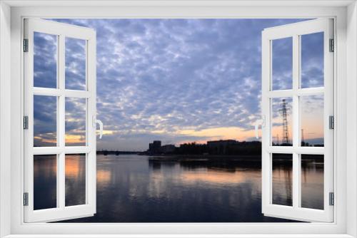 Fototapeta Naklejka Na Ścianę Okno 3D - View of Neva River in St.Petersburg.