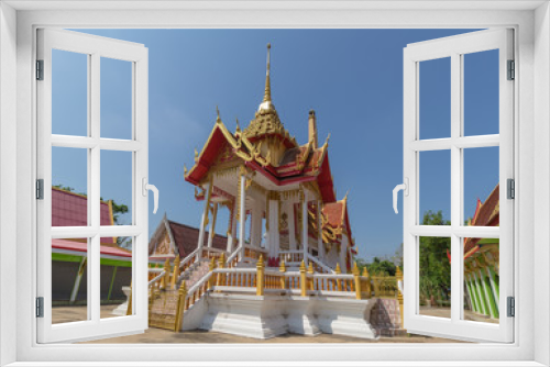 Fototapeta Naklejka Na Ścianę Okno 3D - Crematory with sky background at Wat pamok worawihan