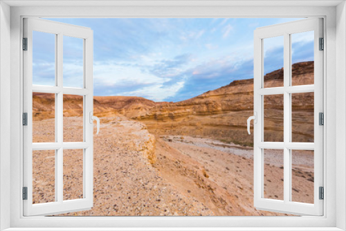 Fototapeta Naklejka Na Ścianę Okno 3D - view in the desert