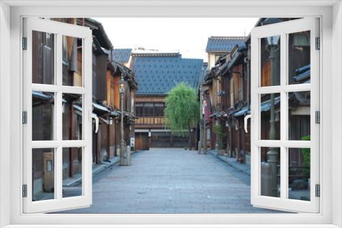 Fototapeta Naklejka Na Ścianę Okno 3D - Kanazawa,Japan - May 14,2024: Higashi Chaya Tea District in Kanazawa at dawn