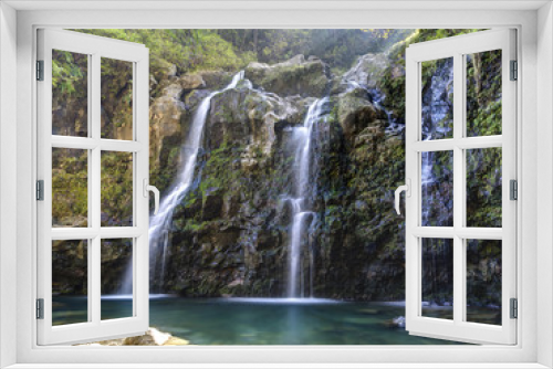 Fototapeta Naklejka Na Ścianę Okno 3D - Three Bear Falls or Upper Waikuni Falls on the Road to Hana on M