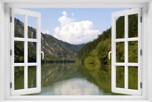 Fototapeta Naklejka Na Ścianę Okno 3D - Drina River