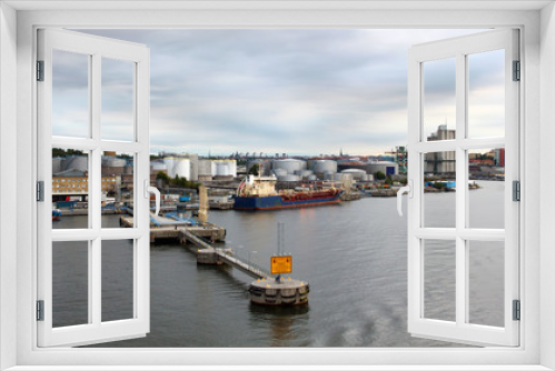 Fototapeta Naklejka Na Ścianę Okno 3D - Port of Stockholm
