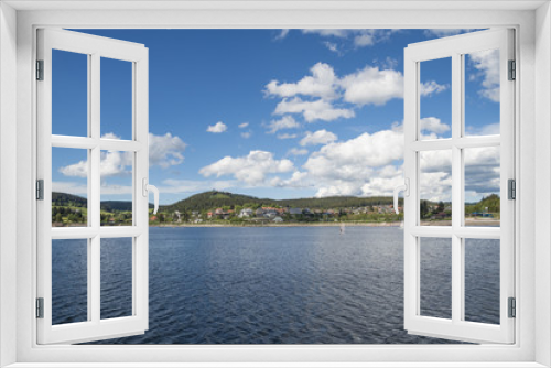 Stadt am Schluchsee mit Segelbooten