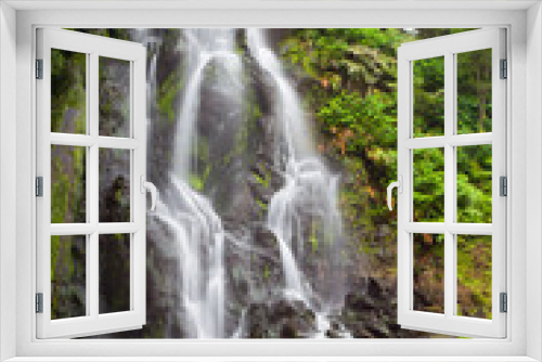Fototapeta Naklejka Na Ścianę Okno 3D - Achada waterfall in Achada, Sao Miguel