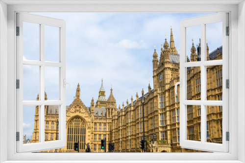 Fototapeta Naklejka Na Ścianę Okno 3D - Walls of the Palace of Westminster in London