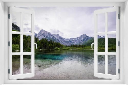 Fototapeta Naklejka Na Ścianę Okno 3D - Almsee Berge, see