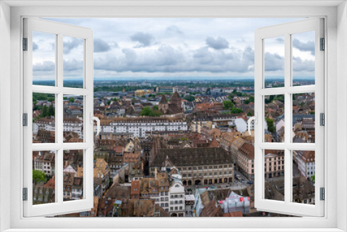 Fototapeta Naklejka Na Ścianę Okno 3D - Vue sur le centre historique de Strasbourg (France)