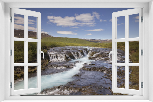 Fototapeta Naklejka Na Ścianę Okno 3D - Bruarfoss waterfall