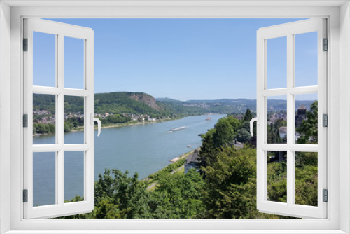 Fototapeta Naklejka Na Ścianę Okno 3D - Rhein bei Remagen