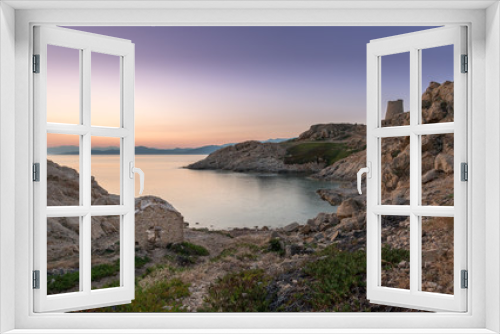 Fototapeta Naklejka Na Ścianę Okno 3D - Sunrise at Ile Rouse in Corsica