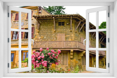 Fototapeta Naklejka Na Ścianę Okno 3D - maison village beaujolais