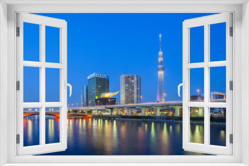 Fototapeta Naklejka Na Ścianę Okno 3D - Tokyo city view with Tokyo sky tree and river in evening