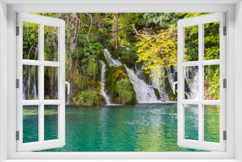 Fototapeta Naklejka Na Ścianę Okno 3D - Waterfalls in the forest