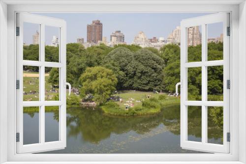 Fototapeta Naklejka Na Ścianę Okno 3D - Turtle Pond and The Great Lawn in Central Park New York City