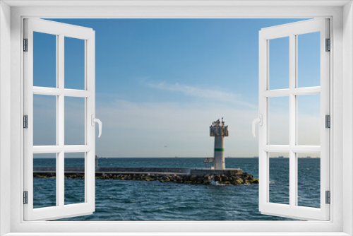 Fototapeta Naklejka Na Ścianę Okno 3D - lighthouse on the breakwater. kadikoy, istanbul,