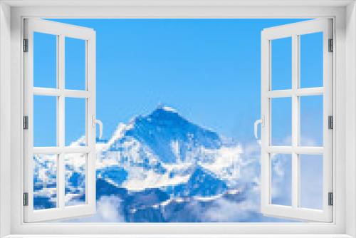 Fototapeta Naklejka Na Ścianę Okno 3D - View of Jungfrau in Swiss Alps
