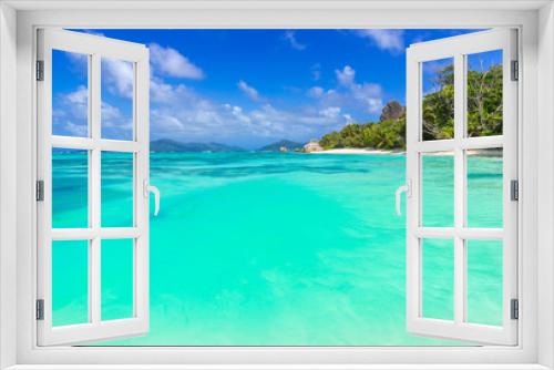 Fototapeta Naklejka Na Ścianę Okno 3D - Anse Source d'Argent - Beautiful beach on tropical island La Digue in Seychelles