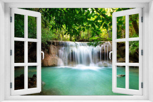 Fototapeta Naklejka Na Ścianę Okno 3D - Water fall hua mae kamin Kanchanaburi, Thailand (hua mae kamin w