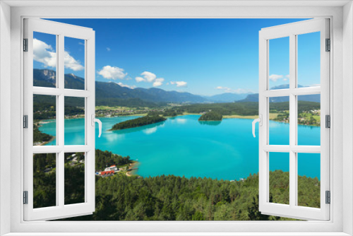 Fototapeta Naklejka Na Ścianę Okno 3D - View of Alpine lake Faaker See in Carinthia, Austria