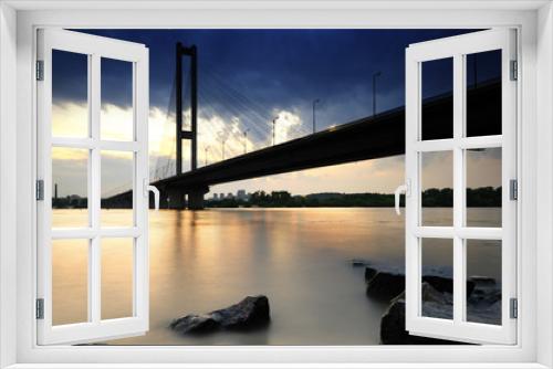 Fototapeta Naklejka Na Ścianę Okno 3D - Ukraine. Kyiv. Pivdenny Mist (Southern Bridge)