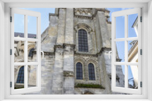 Laon Cathedral (Notre-Dame de Laon), Catholic Cathedral, one of most important examples of Gothic architecture (from XII and XIII centuries). Laon, Aisne, France.