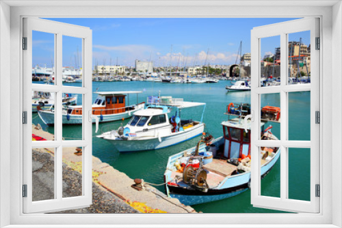 Fototapeta Naklejka Na Ścianę Okno 3D - Heraklion port