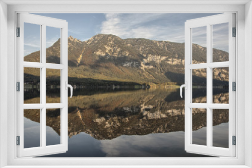 Fototapeta Naklejka Na Ścianę Okno 3D - Hallstatt lake, Salzkammergut, Austria