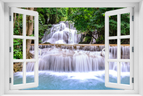 Fototapeta Naklejka Na Ścianę Okno 3D - Huay Mae Kamin Waterfall in Kanchanaburi, Thailand.