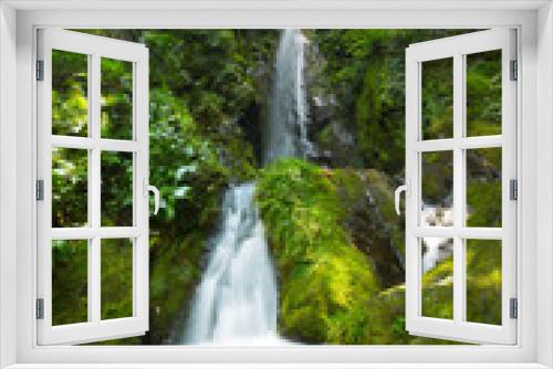 Fototapeta Naklejka Na Ścianę Okno 3D - 滝と新緑（東京檜原村大滝）
