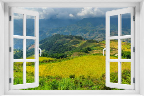 Fototapeta Naklejka Na Ścianę Okno 3D - Valley Vietnam