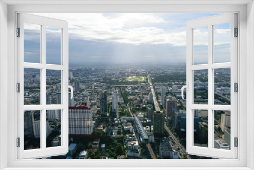 Fototapeta Naklejka Na Ścianę Okno 3D - Bangkok Thailand,Jun 21st,2015:View of expressway and skyline aerial view from the high hotel roof floors.