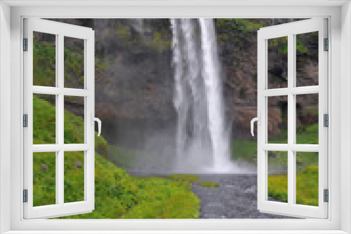 Fototapeta Naklejka Na Ścianę Okno 3D - Seljalandfoss waterfall in Iceland