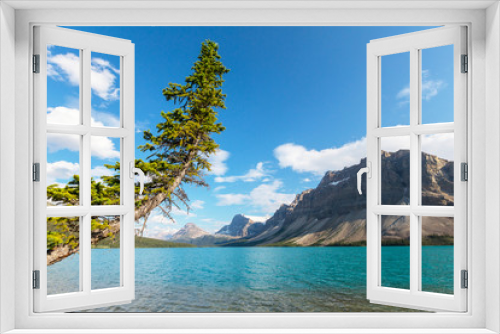 Fototapeta Naklejka Na Ścianę Okno 3D - Bow lake