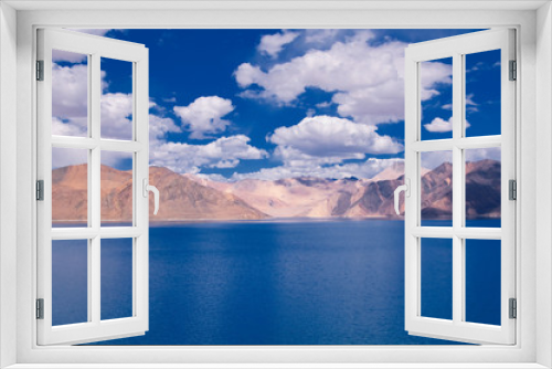 Fototapeta Naklejka Na Ścianę Okno 3D - Pangong Lake in Ladakh, Jammu and Kashmir State, India. Pangong Tso is an endorheic lake in the Himalayas situated at a height of about 4,350 m