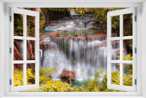Fototapeta Naklejka Na Ścianę Okno 3D - Huay Mae Kamin Waterfall National Park, Kanchanaburi, Thailand