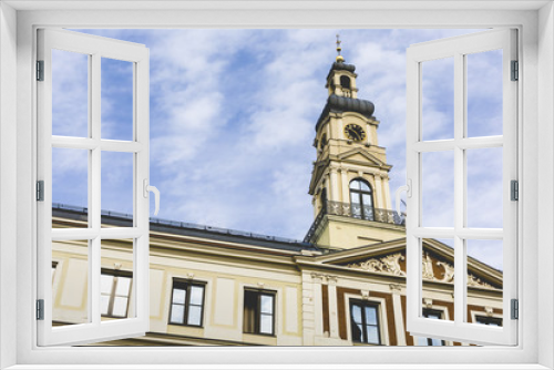 Fototapeta Naklejka Na Ścianę Okno 3D - View of City hall and the main square in old city of Riga, Latvi