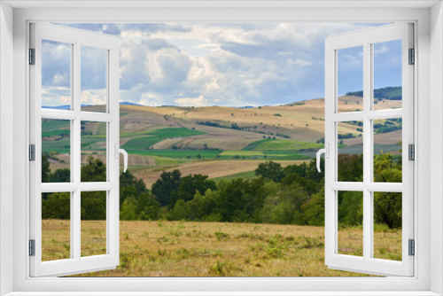 Fototapeta Naklejka Na Ścianę Okno 3D - Agricultural fields in the countryside