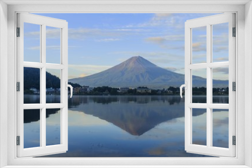 Fototapeta Naklejka Na Ścianę Okno 3D - The famous Mt. Fuji at Kawaguchi, Japan