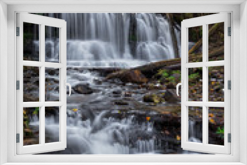 Fototapeta Naklejka Na Ścianę Okno 3D - Wagner Falls Cascade