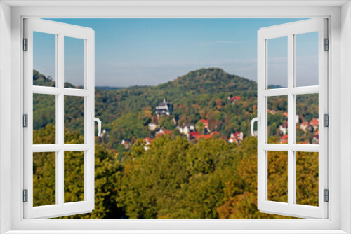 Fototapeta Naklejka Na Ścianę Okno 3D - Die Wartburg über Eisenach im Thüringer Wald