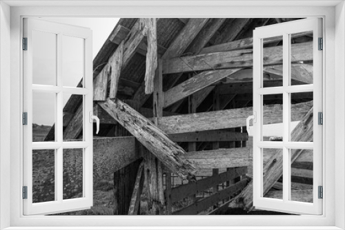 Fototapeta Naklejka Na Ścianę Okno 3D - Abandoned Barn, Black and White Image