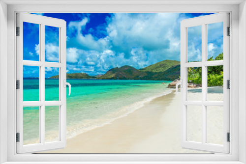 Fototapeta Naklejka Na Ścianę Okno 3D - Beautiful beach, Island Praslin - Seychelles