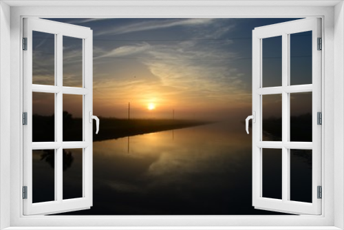 Fototapeta Naklejka Na Ścianę Okno 3D - Foggy Everglades Sunrise!