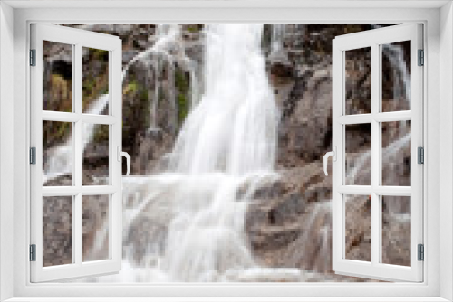 Fototapeta Naklejka Na Ścianę Okno 3D - Beautiful waterfall falling