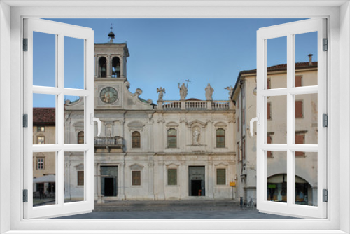 Fototapeta Naklejka Na Ścianę Okno 3D - Piazza san Giacomo in Udine, Italy, sunrise time.