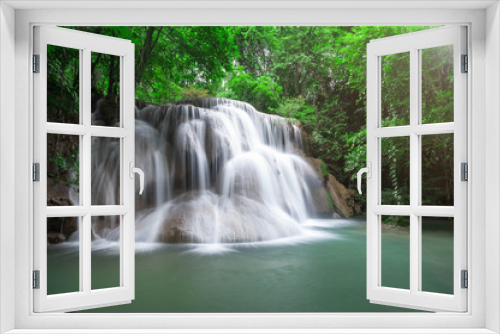 Fototapeta Naklejka Na Ścianę Okno 3D - Deep forest waterfall at Huay Mae Kamin waterfall National Park