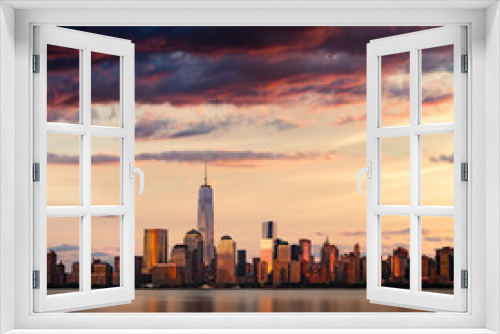 Fototapeta Naklejka Na Ścianę Okno 3D - New York City cityscape during sunset